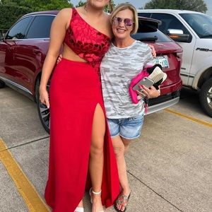 Sherri Hill Prom Dress